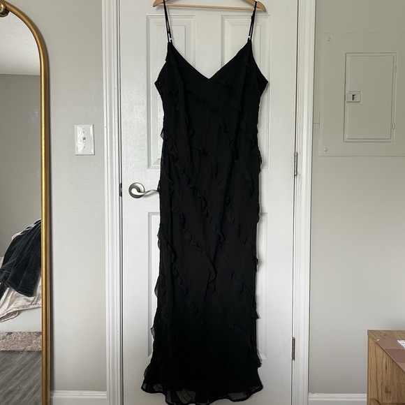 Princess Polly Dresses & Skirts - Princess Polly‎ Curve Lars Maxi Dress in Black